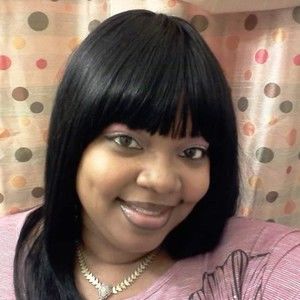 Meet your Posher, Lavia